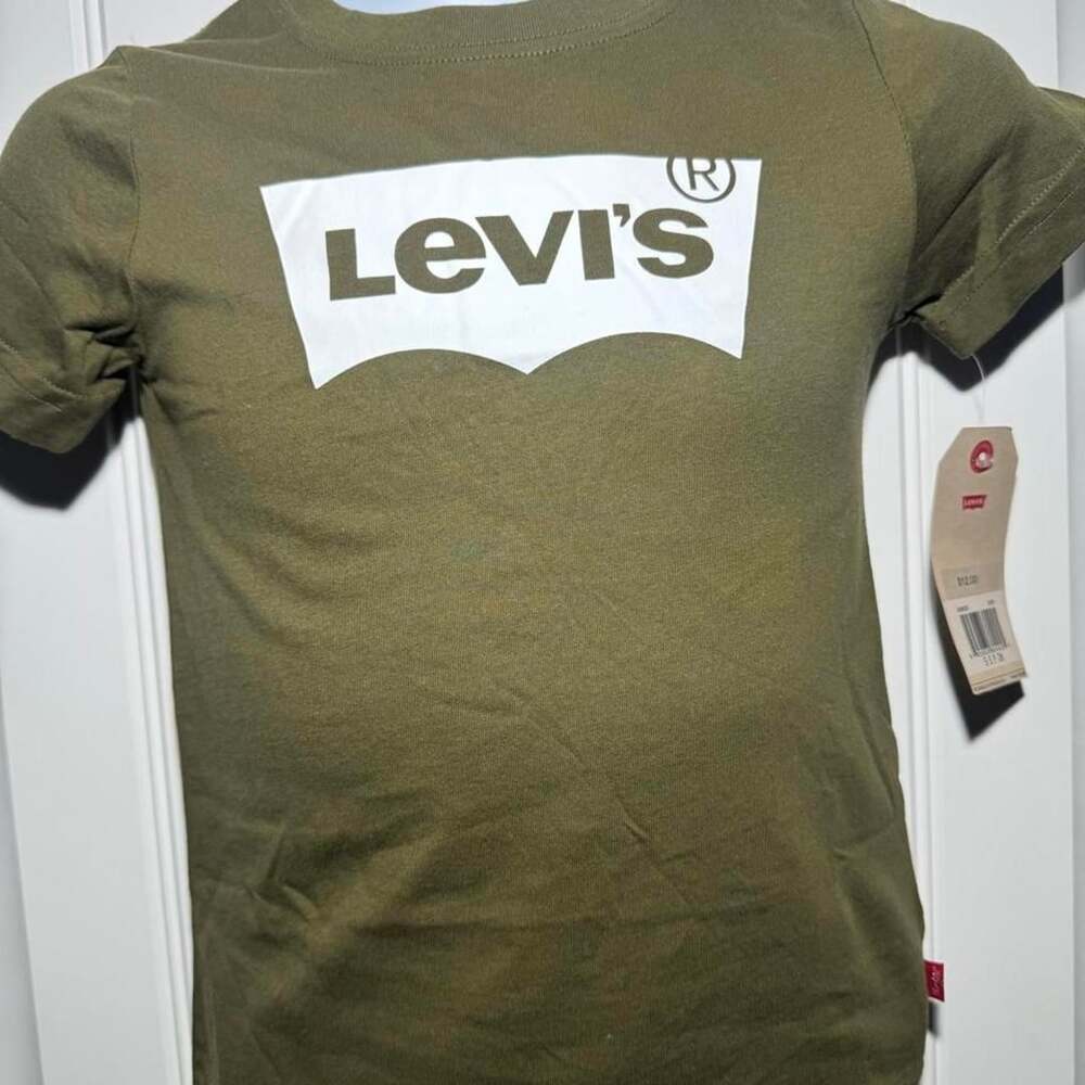 Levi's Kids T-Shirt Size 5 Green White Logo